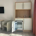 Friesenhof Hotel-restaurant-reitanlage 4*