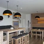Friesenhof Hotel-restaurant-reitanlage Hotel Trassenheide