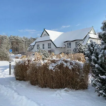 Friesenhof Hotel-restaurant-reitanlage 4*