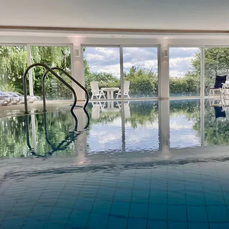 Friesenhof Hotel-restaurant-reitanlage ホテル 4*