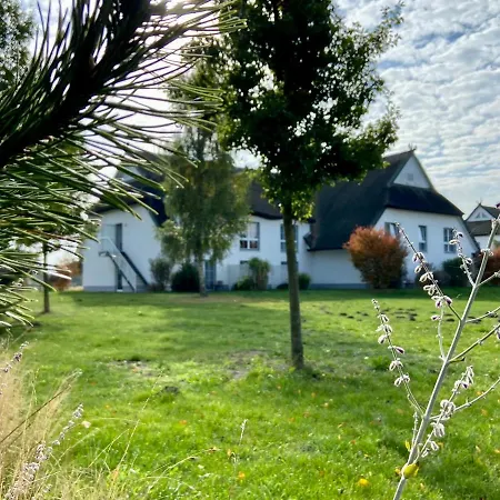 Friesenhof Hotel-restaurant-reitanlage Hotel 4*