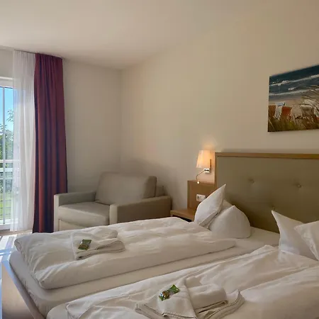 ホテル Friesenhof Hotel-restaurant-reitanlage