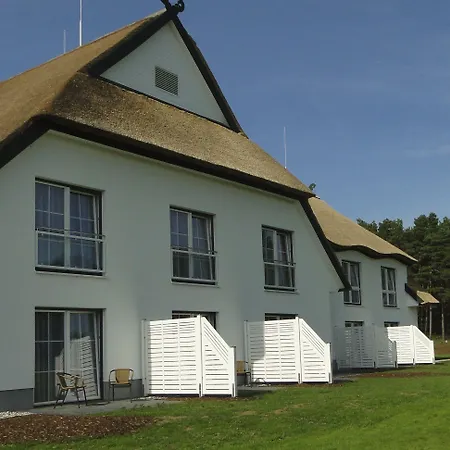 Friesenhof Hotel-restaurant-reitanlage Hotel 4*