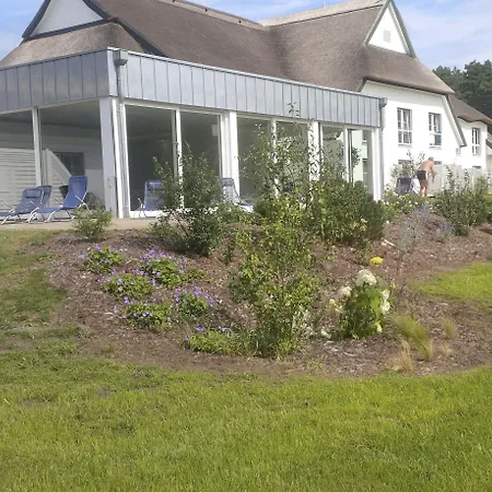 Friesenhof Hotel-restaurant-reitanlage 4* Trassenheide