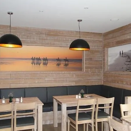 Friesenhof Hotel-restaurant-reitanlage 4*