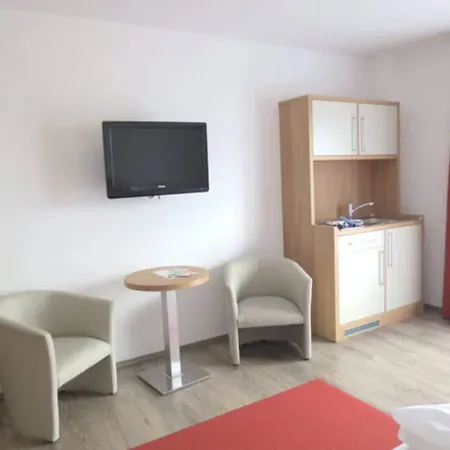 Friesenhof Hotel-restaurant-reitanlage ホテル 4*
