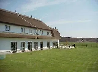 Friesenhof Hotel-restaurant-reitanlage Hotel 4*