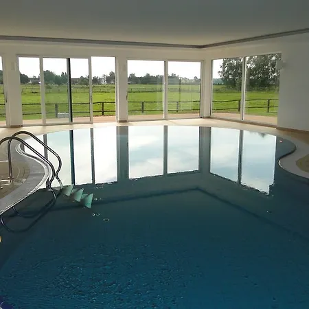 Friesenhof Hotel-restaurant-reitanlage