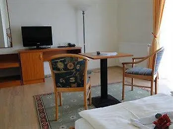 Friesenhof Hotel-restaurant-reitanlage Trassenheide